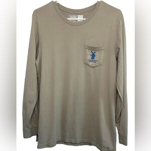 ✌️NWT Dutch bros Brand t-shirt still in bag!